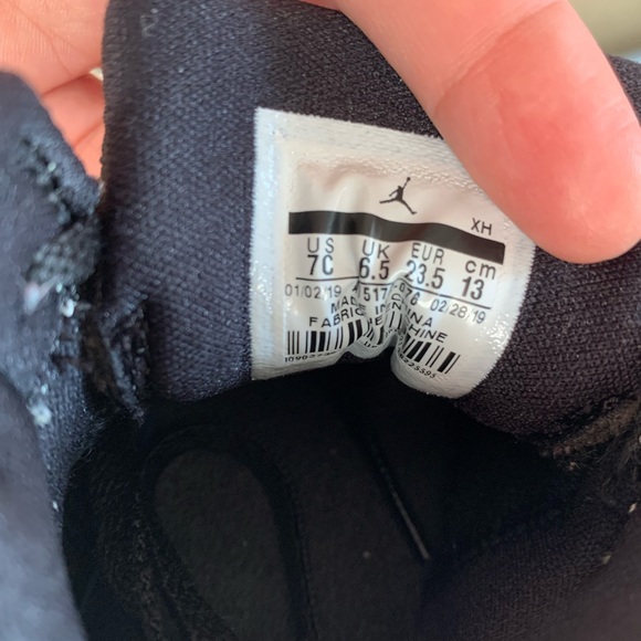 Nike Air Jordan 1 Mid SE Glow in the Dark Toddler Sneakers 7c - Picture 8 of 8